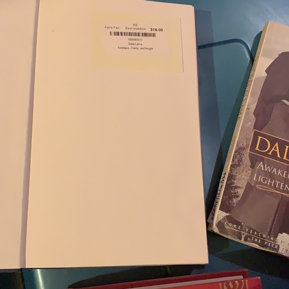 Dalai Lama Bundle | 4 Books - Picture 4 of 16